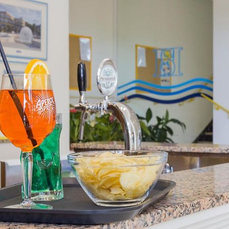 Savoia Hotel ミザーノ・アドリアーティコ エクステリア 写真